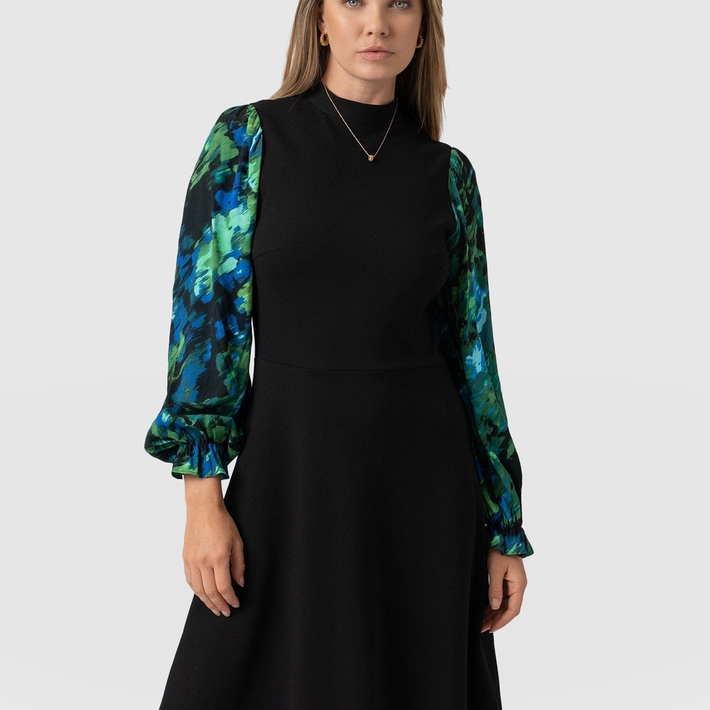 Saint + Sofia Penny Skater Dress Size 18